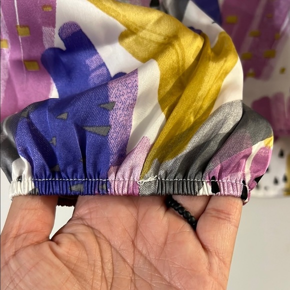 Stylish Women's Blouse with Vibrant Brushstroke Design - Picture 4 of 6